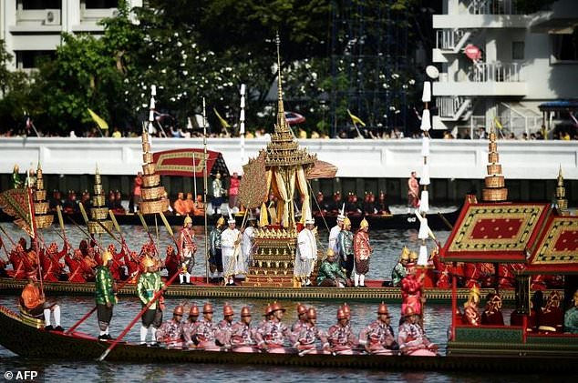 Thai king postpones royal barge procession until December