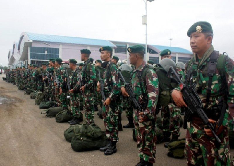 Indonesian soldiers