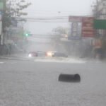 Traffic stalled by heavy flooding