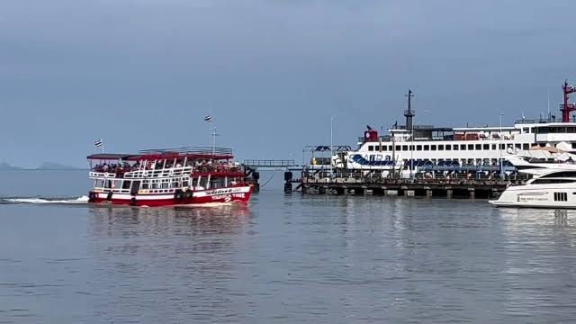 First cruise ship in three years docks at Samui Island