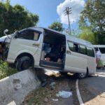 Five monks in van crash at Phu Thap Boek