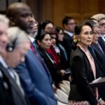 Aung Suu Kyi in court