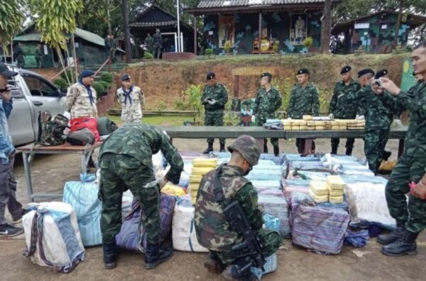 Rangers in Chiang Mai seize 12 million speed pills