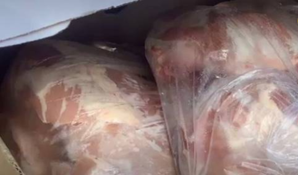 PM calls for tougher penalties for illegal frozen pork importers