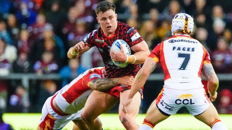 Leigh Leopards Thrash High-Flying Catalans Dragons in Super League Showdown