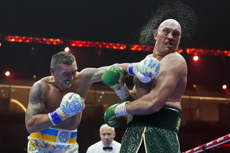 Usyk Defeats Fury