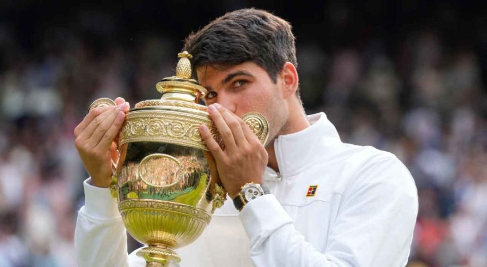 Carlos Alcaraz Dominates Novak Djokovic to Win Second Straight Wimbledon Title