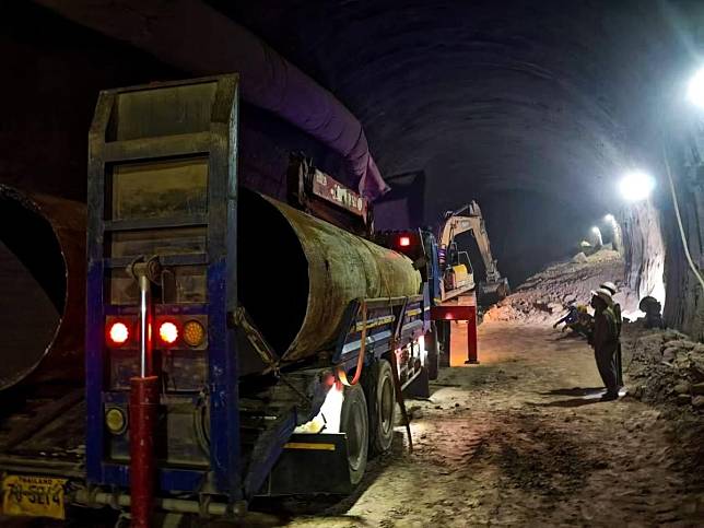 Signs of life detected in collapsed train tunnel