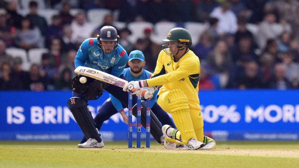 England's Batting Fails as Australia Takes 2-0 Lead