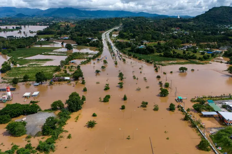 Heavy Flooding persists in six provinces