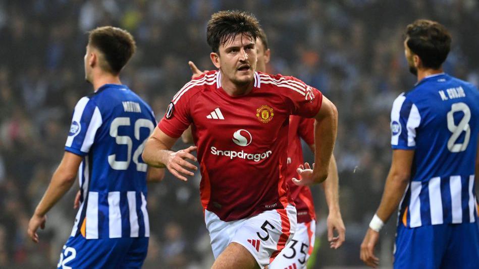 Man United Fumbles Lead in 3-3 Draw Against Porto