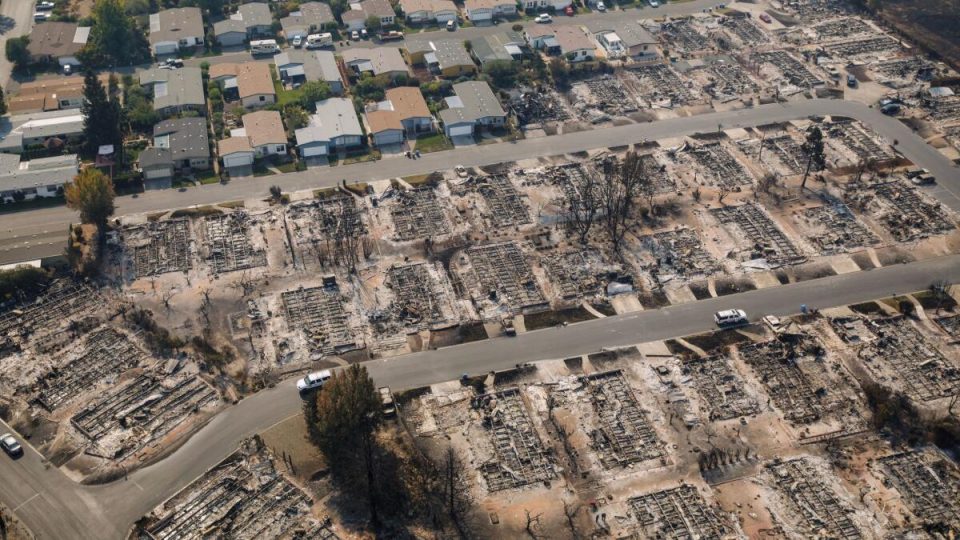 LA Fire Officials Warn of Increased Wildfire Risks Amid Strong Winds